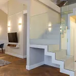 Calzaiuoli Gold Private House With Terrace