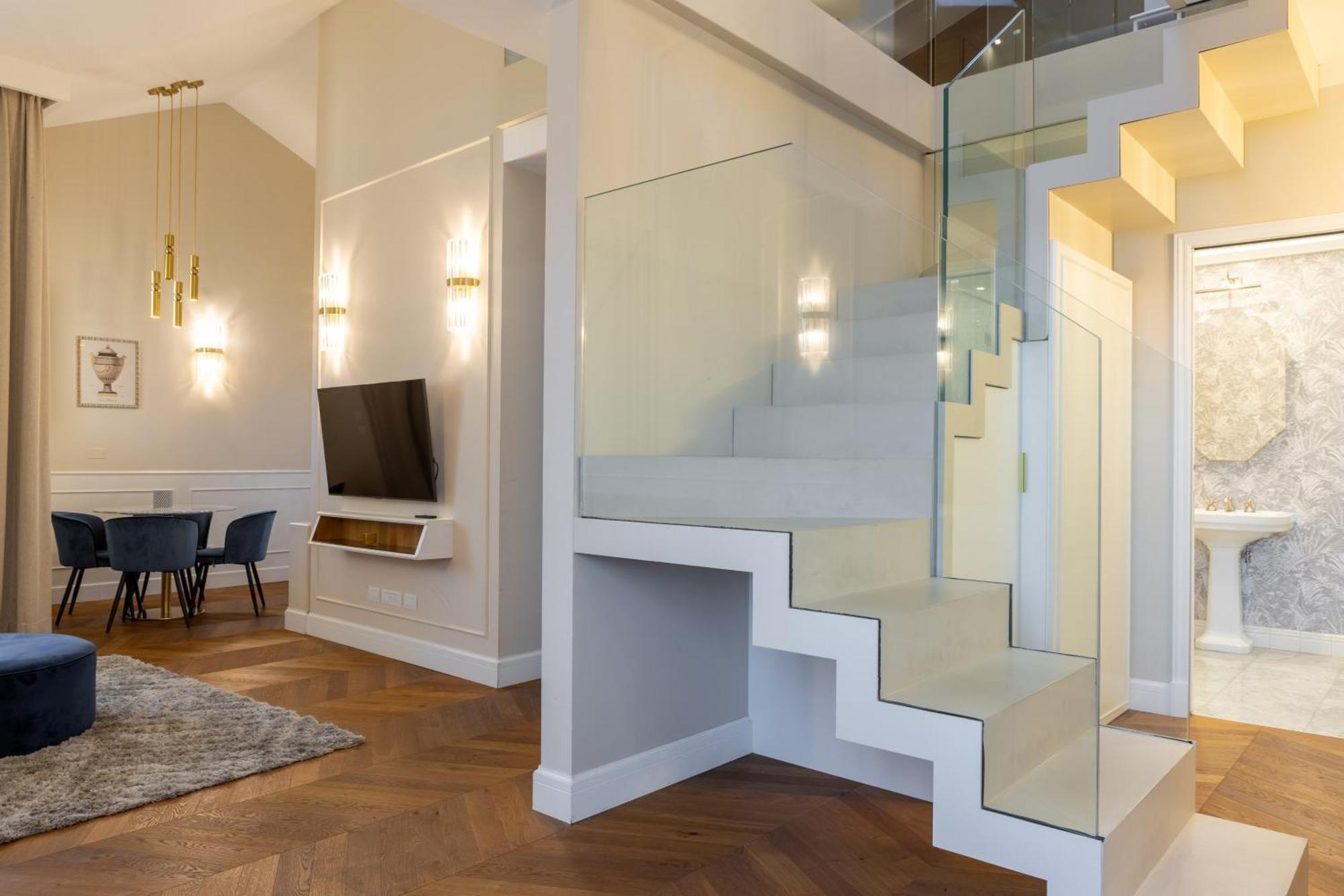 Calzaiuoli Gold Private House With Terrace *