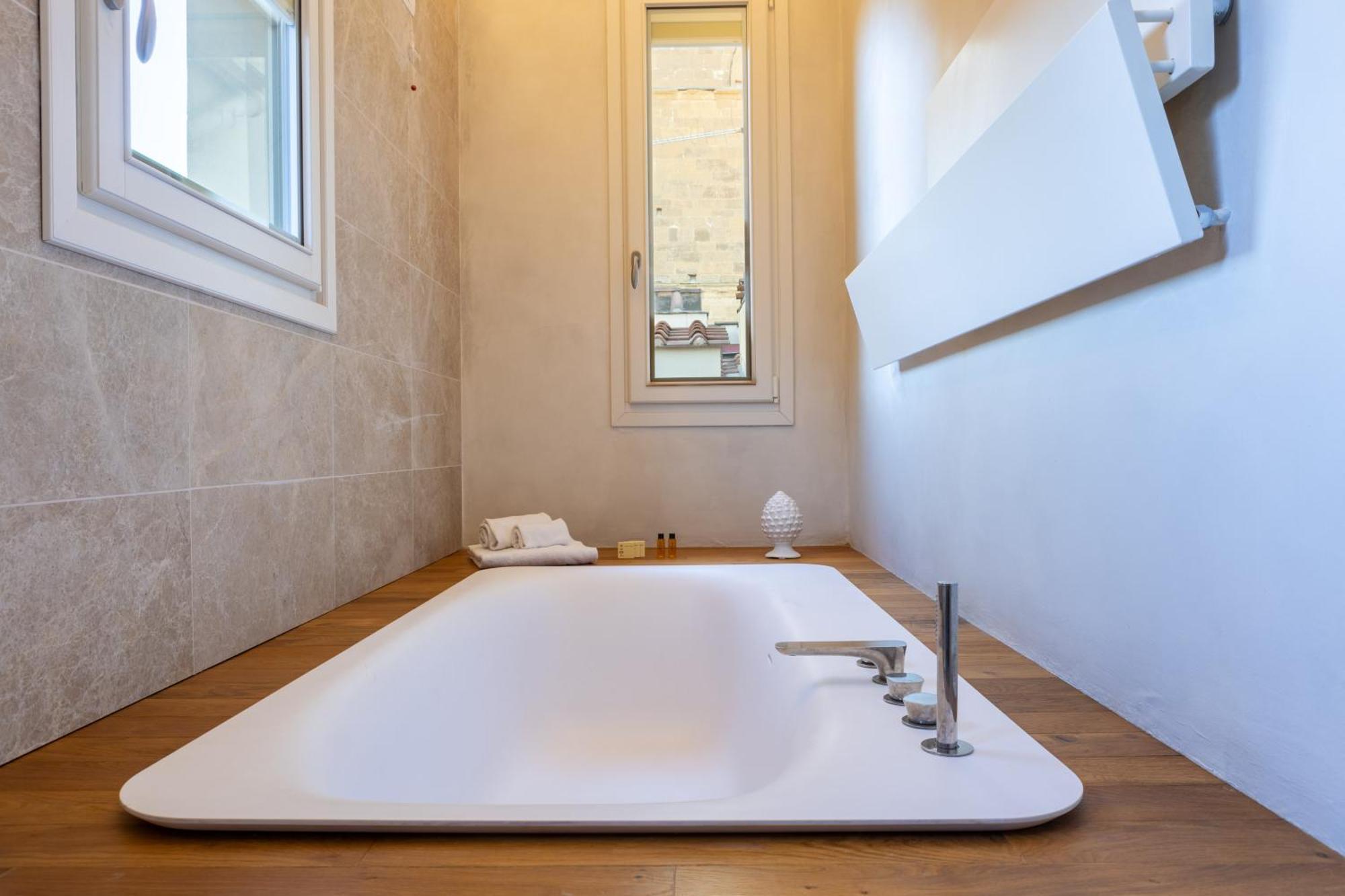 Calzaiuoli Gold Private House With Terrace Apartment Florenz