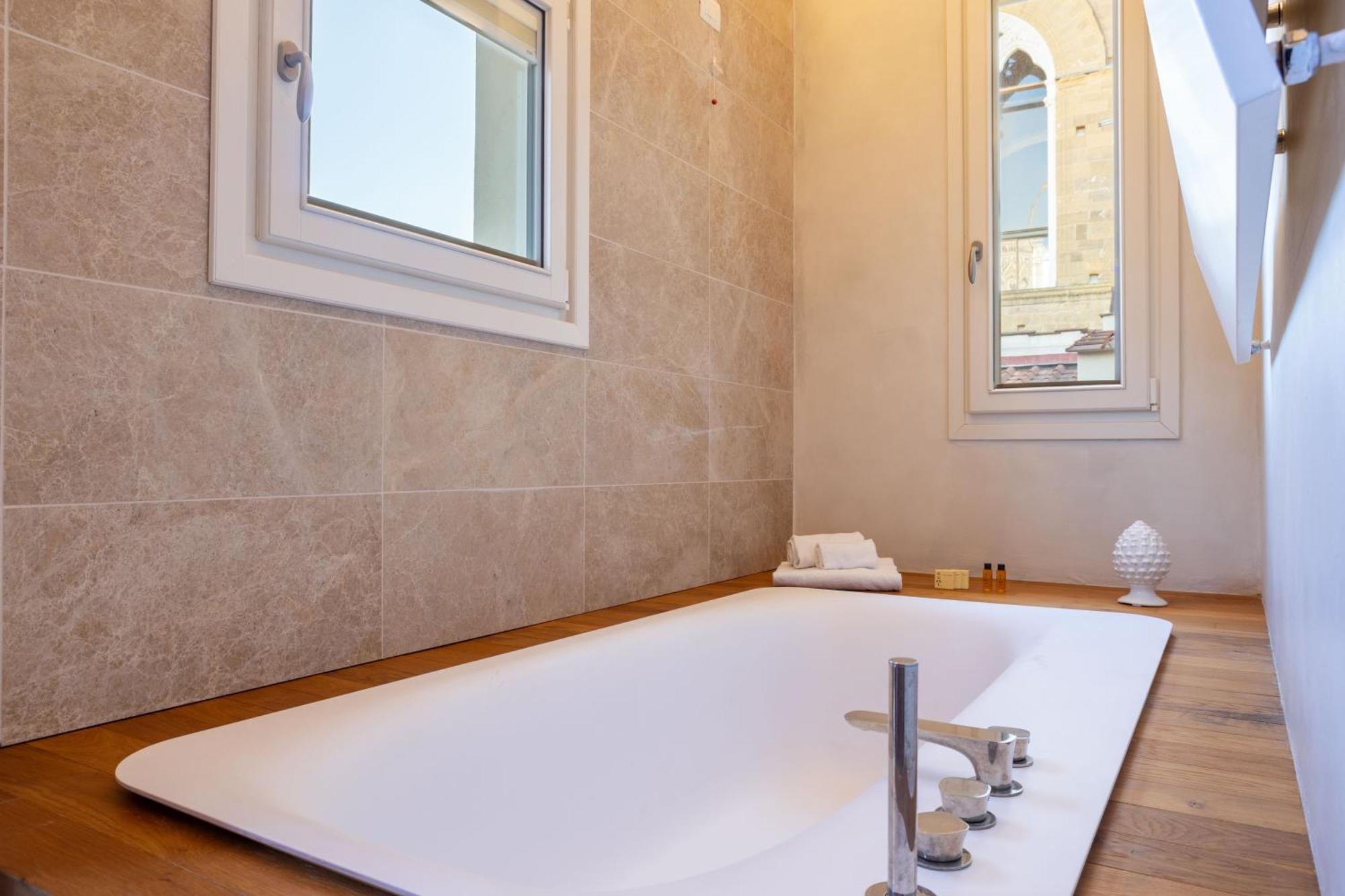 Apartment Calzaiuoli Gold Private House With Terrace